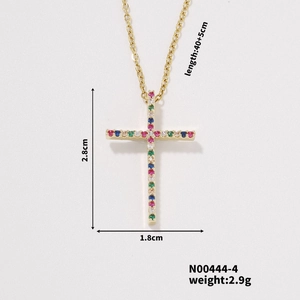 Detail of colorful zircon cross pendant with 40+5cm gold chain and size measurements