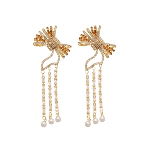 Elegant bow tassel earrings with amber zircons and pearls in gold finish for women