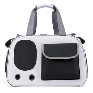 Large capacity breathable pet shoulder carrier bag for cats and dogs with mesh window
