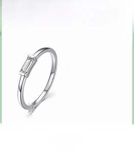 Detail of S925 sterling silver ring showing 1.63mm band width and rectangle zircon