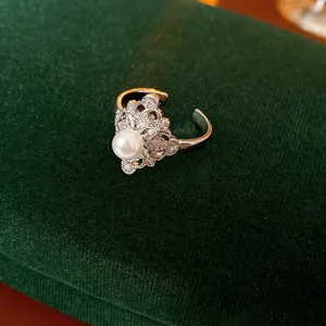 Vintage Floral Hollow Out Artificial Pearl Open Ring Luxury Zircon Adjustable Finger Jewelry For Women French Retro Style