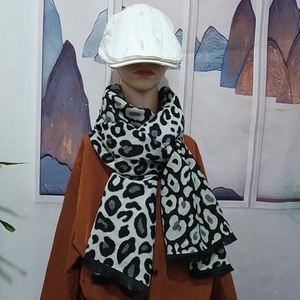 Fashionable leopard print thick cashmere-like scarf with tassels and white cap