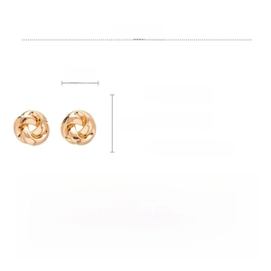 Detail showing 2.5cm gold twisted knot earring size and 8.6g iron material specs
