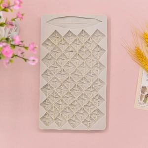 Pineapple texture silicone mold for DIY cake decoration and fondant baking tool