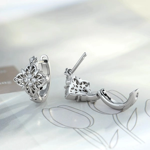 Silver lattice flower earrings with zircon insets and vintage open-hoop design
