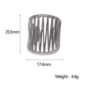 Silver hollow line ring with dimensions 25.5mm by 17.4mm and weight of 4.4g