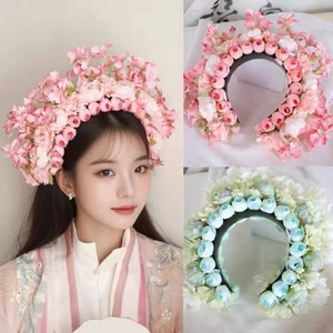 Ethno-Blumenstirnband mit Seidenblumen für die Fotografie von Hanfu-Traditionskostümen