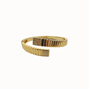 Elegant 18k gold plated geometric bangle with sparkling cubic zirconia accents
