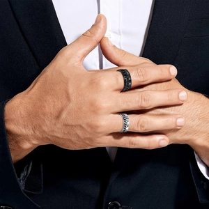 Men's spinner ring with rotating chain and Roman numerals in black and silver steel