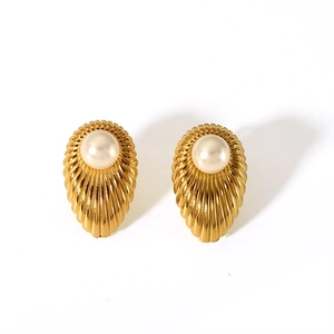 Vintage 18K gold plated stainless steel fan shaped earrings with white pearls