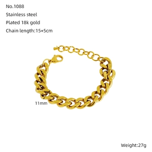 Detail view of 18k gold plated stainless steel chunky Cuban chain bracelet showing dimensions