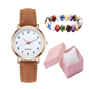 Orologio al quarzo da donna con cinturino marrone scamosciato e bracciale in scatola