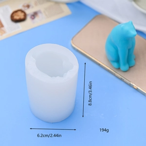 Detailed size specifications for a polar bear silicone mold for candles and resin