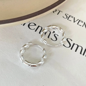 Pair of twist-textured 925 silver hoop earrings in a minimalist and trendy Korean style