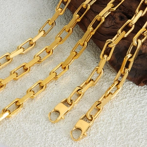 Set gioielli a catena in acciaio al titanio placcato oro 18K con moschettoni