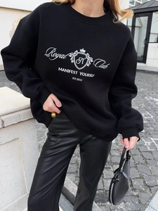 Retro oversized sweatshirt with Royal Club print and wide leather pants in street style