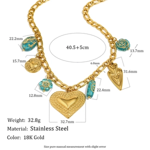 Collier en acier inoxydable plaqué or 18K avec breloques cœur et perles bleues rétro