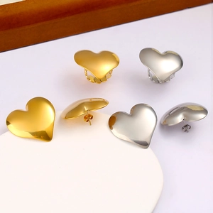Classic 18k gold and silver heart-shaped stainless steel stud earrings set for women