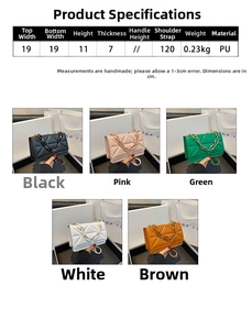 Detailed size specifications and color options for the quilted chain crossbody bag