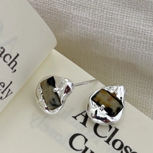 Irregular 925 sterling silver stud earrings with yellow natural stone and black spots