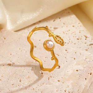 Gold leaf ring with freshwater pearl accent in minimalist branch design for women