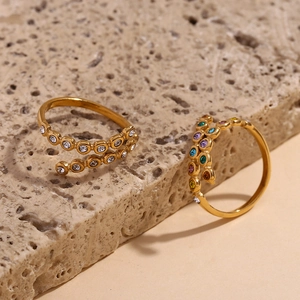 Crossed 18K gold plated stainless steel open rings with micro-set rhinestones on stone