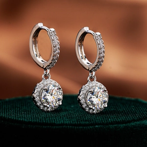 Elegant S925 sterling silver moissanite stud earrings in a luxury round setting