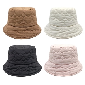 Bucket Hat Women Quilted Heart Pattern Polyester Padded Warm Winter Soft Foldable Casual Fashion Accessory