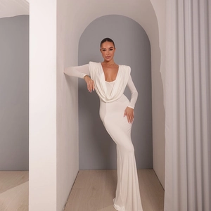 Robe Maxi À Col Bénitier Manches Longues Coupe Ajustée Longueur Sol Élégante Couleur Unie Sexy Street Style Pour Femmes