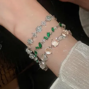 Bracelet élégant en zircon avec fleurs, pierres marquises vertes et gemmes œil de chat