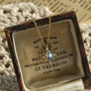 Star Pendant Necklace Copper Chain Light Blue Gemstone Elegant Retro Fashion Jewelry For Women