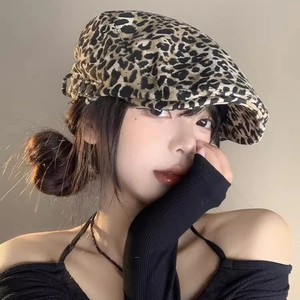 Women Leopard Cow Print Front Hat Vintage Duckbill Cap Breathable Canvas Sunshade Beret Flat Cap Newsboy Hat