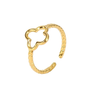 Close-up of 18k gold plated open ring featuring a four-leaf clover and twisted band