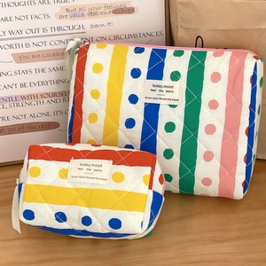 Set di borse da trucco in cotone trapuntato a pois arcobaleno per viaggio e deposito