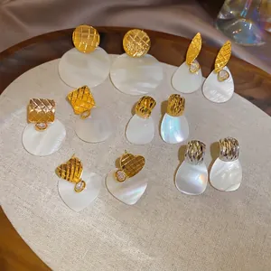 Orecchini Pendenti A Cuore Da Donna Rame Placcato Oro 24K Zircone Madreperla Con Perno In Argento Sterling 925 Elegante