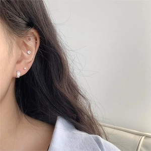 Elegant 925 sterling silver ear cuff set with square zircon studs on model