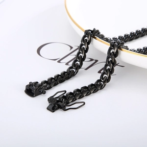Polished black stainless steel Cuban link chain necklace with box clasp for men