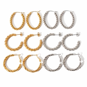 Boucles D'oreilles Créoles En Acier Inoxydable Pour Femmes Plaqué Or 18 Carats Géométrique Forme C Mode