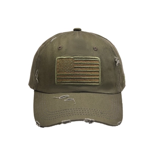 Casquette de baseball vert armée vintage avec broderie drapeau USA et détails usés