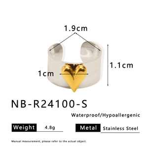 Detailed dimension chart showing size and weight for heart stainless steel ring