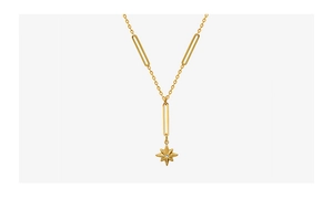 Close-up of 18K gold plated Y-necklace with oval links and zircon star pendant