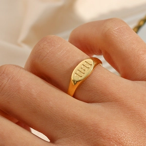 Minimalist 18K gold plated stainless steel oval signet ring with 11:11 engraving