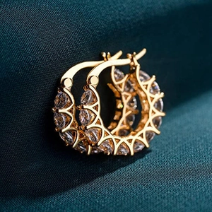 Hoop Earrings Copper Zircon Inlaid Geometric Huggie Earrings For Women Elegant Shiny U Shaped Jewelry Accessory