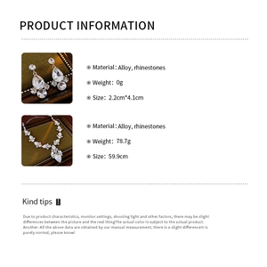 Specifiche dettagliate del set collana e orecchini con strass a goccia