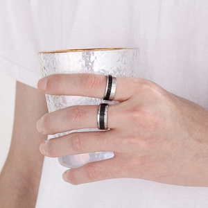 Minimalist 8mm titanium steel ring with Roman numerals and black carbon fiber inlay