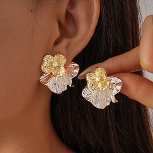 Zweifarbige Blumen Ohrringe Mit Zirkon Und 925 Sterling Silber Ohrstecker Kupfer Plissierter Blumenschmuck Damen