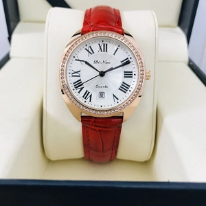 Montre quartz femme avec lunette diamant rose doré et bracelet en cuir rouge en coffret