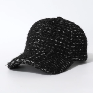 Casquette de baseball en tweed noir avec taches argentées et visière courbée