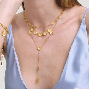 Exquise Marguerite en Acier Inoxydable Collier Pendentif en Forme de Y pour Femmes Bijoux de Chaîne Florale en Zirconia Plaqués Or
