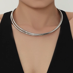 Collier ras du cou double couche en acier inoxydable argenté avec poli miroir brillant